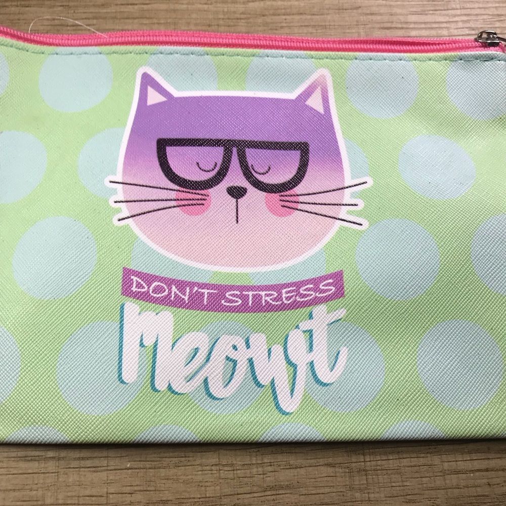 Chic Cat Makeup Bag Pouch with Purple and Green Design